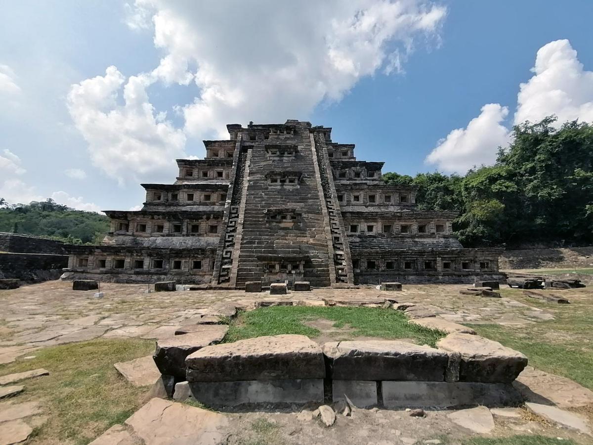 Don Luis Hostal - Sucursal Hidalgo - Теколутла Екстер'єр фото